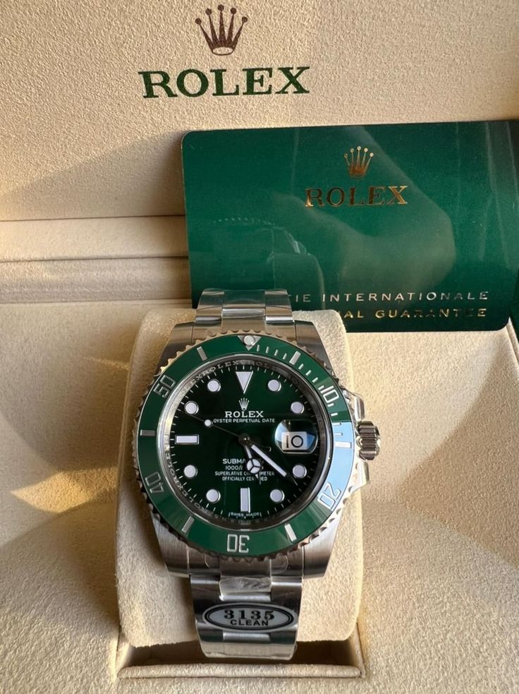 Rolex Submariner Date 40mm [PAYERZ-EN 1, EMPORTEZ-EN 2]