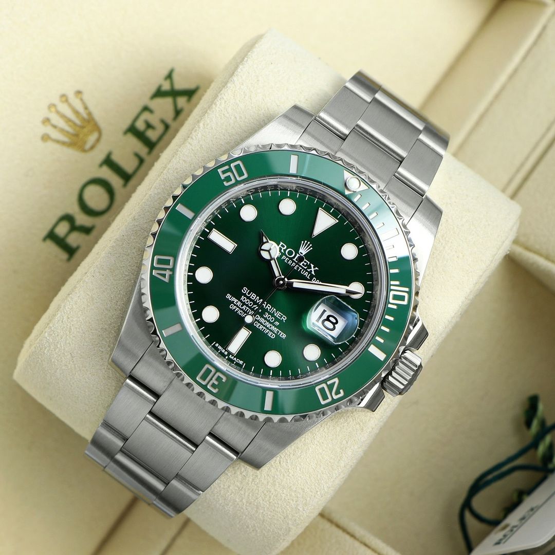 Rolex Submariner Date 40mm [PAYERZ-EN 1, EMPORTEZ-EN 2]